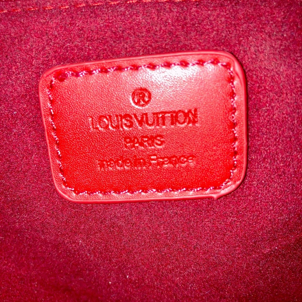 Louis Vuitton x Supreme Christopher Backpack Epi Red - Picture 12 of 12